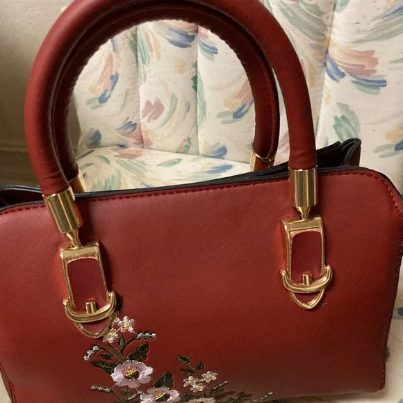 Embroidered Floral Purse Bag Pretty Pocketbook NEW Handbag! - Picture 3 of 8